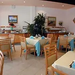 Hotel Meditur Pomezia