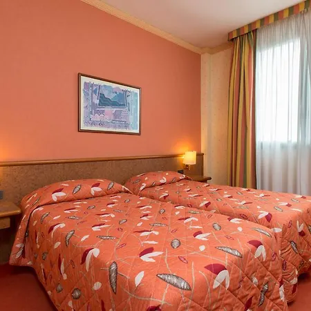 Meditur بوميتْسْيا