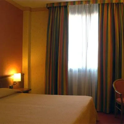 Hotel Meditur