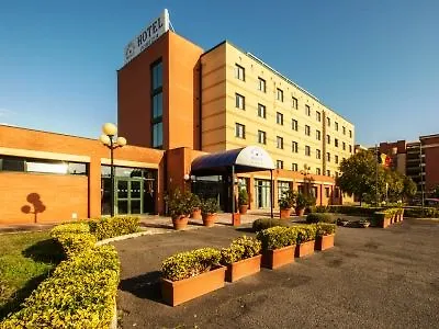 Hotell Meditur Pomezia